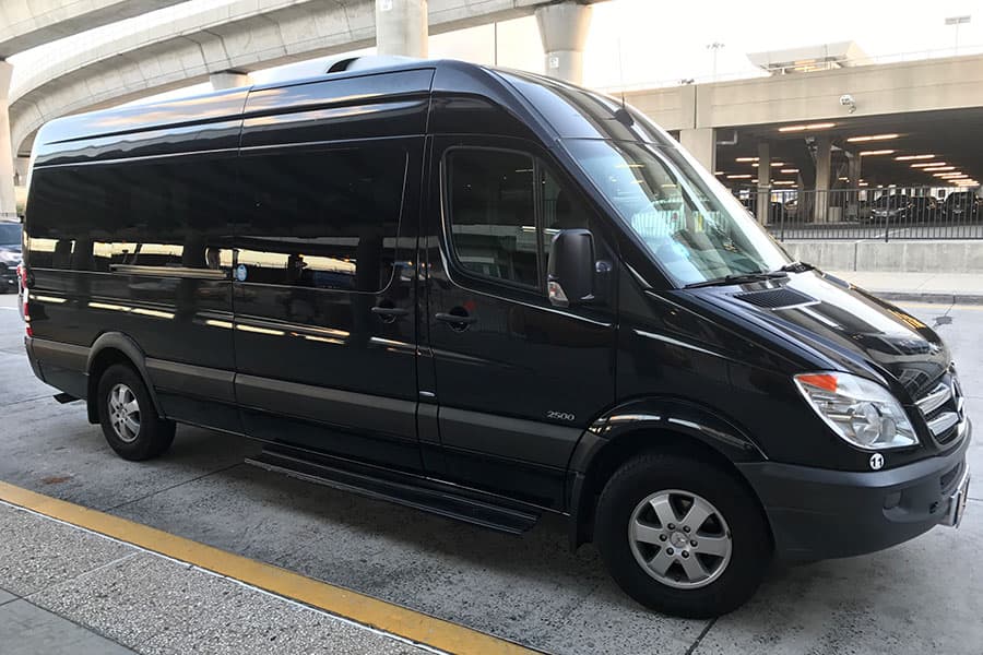 Minibuses and Luxury Vans 3